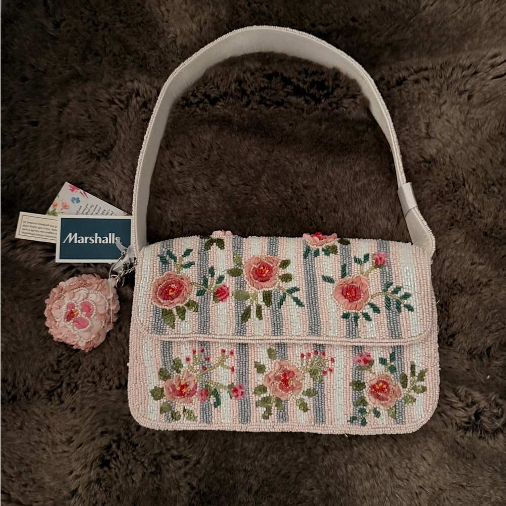 Floral Beaded Shoulder Bag in Pink and White